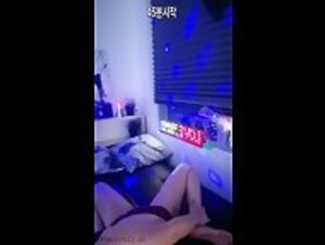 Korean Banker Sex Video Leaked